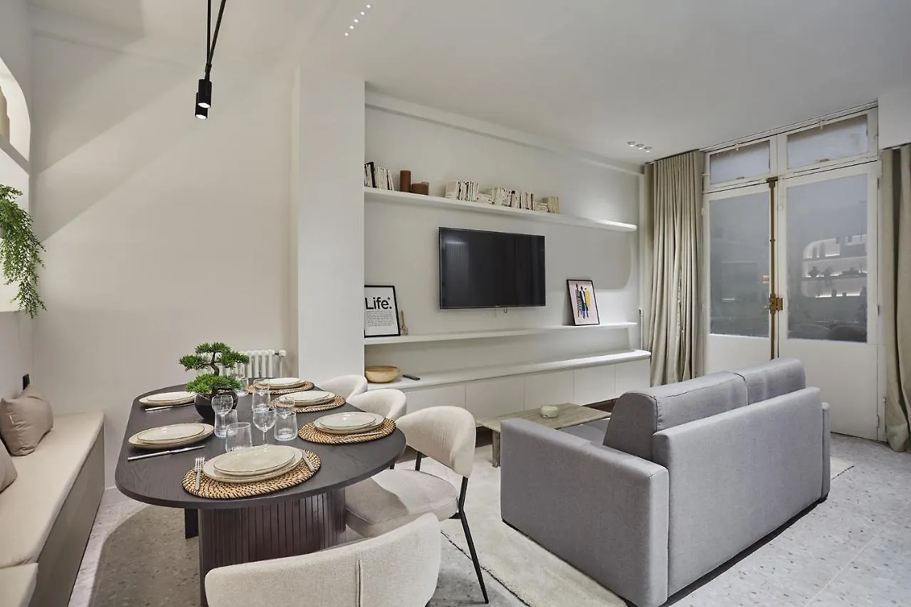Apartment Sacre Coeur By Studio Prestige Paris