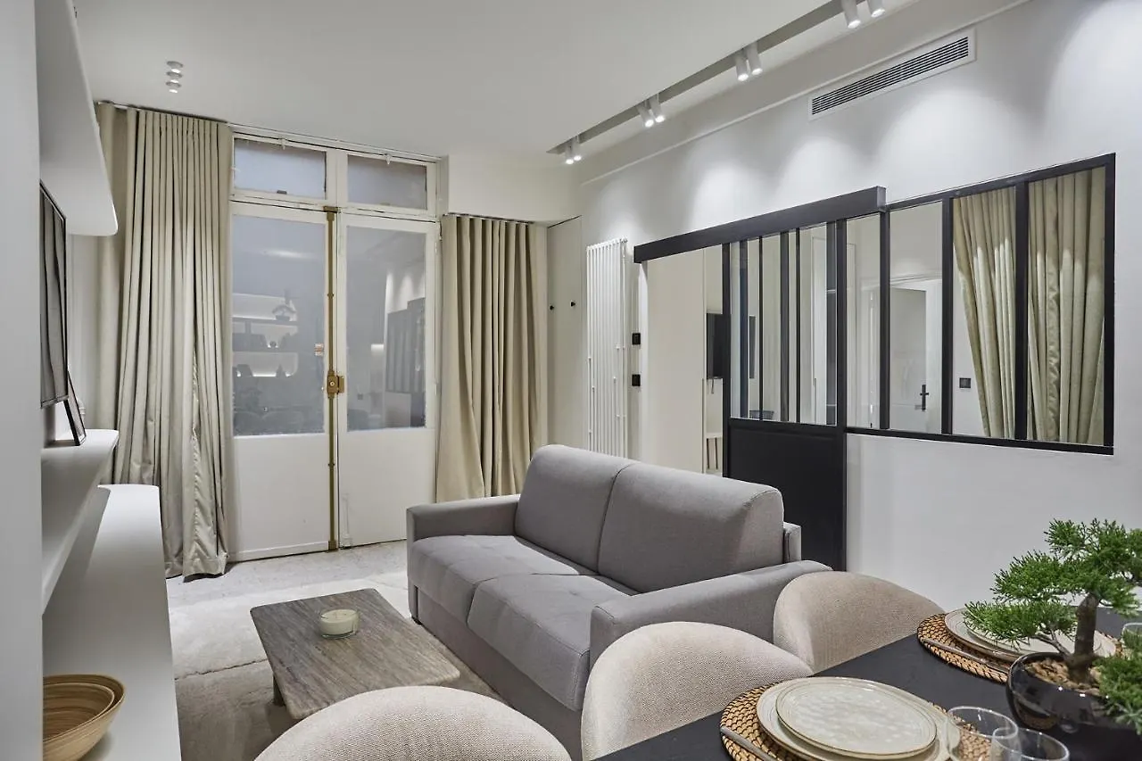 Apartment Sacre Coeur By Studio Prestige Paris