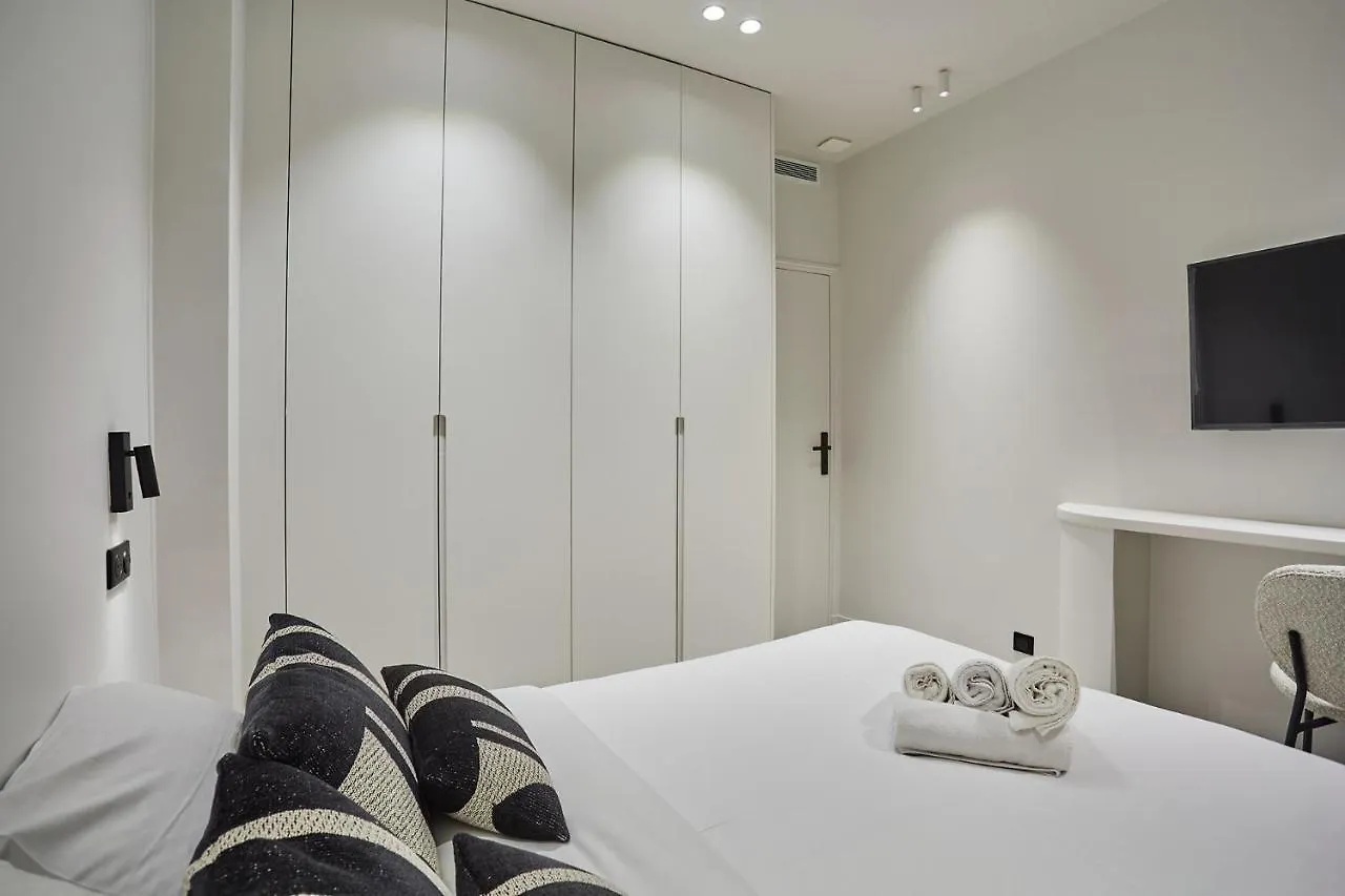 Apartment Sacre Coeur By Studio Prestige Paris